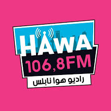 مقدم/ة برنامج